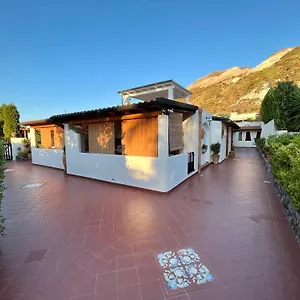 Bed & Breakfast Casa Arcada, Vulcano (Isola)
